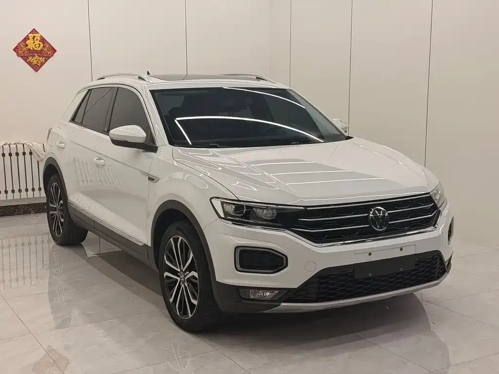Volkswagen T-Roc — фото 3