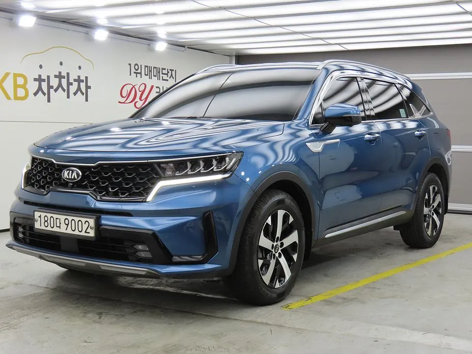 Kia Sorento — фото 1