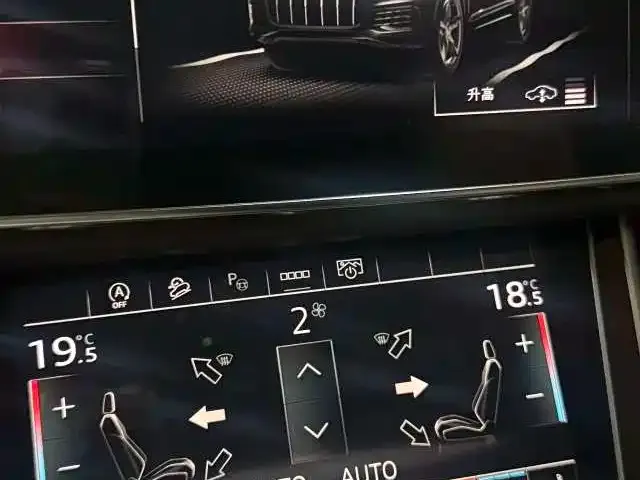 Audi Q7 2024 из CN, фото 2
