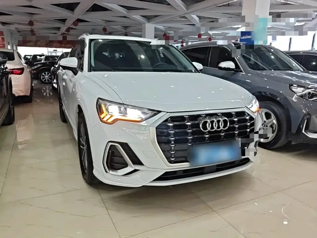 Audi Q3 — фото 9