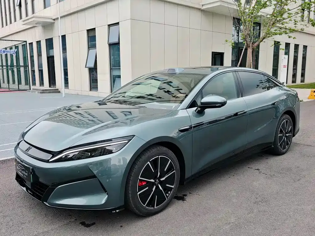 BYD Han L
