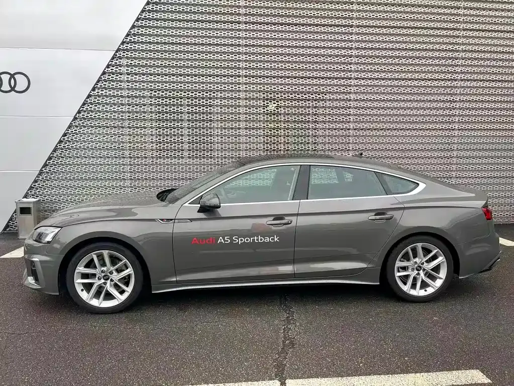 Audi A5 (Import) — фото 7