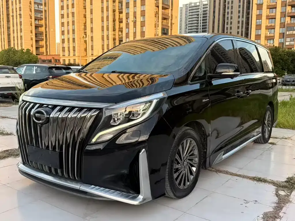 GAC Motor Trumpchi M8 — фото 1