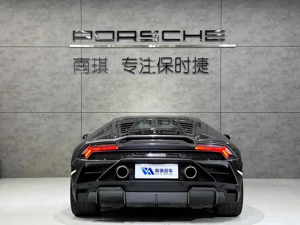 Lamborghini Huracan — фото 7