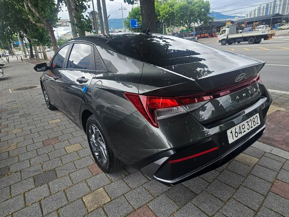Hyundai AVANTE — фото 8