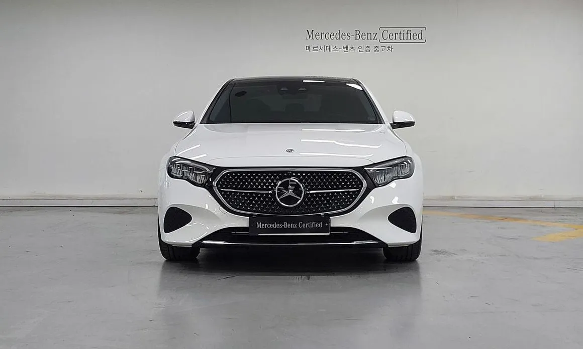 Mercedes-Benz E-Class — фото 4