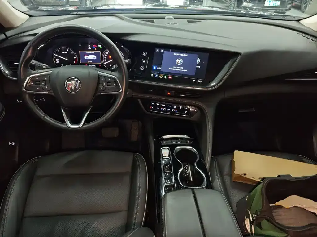 Buick Envision Plus — фото 9