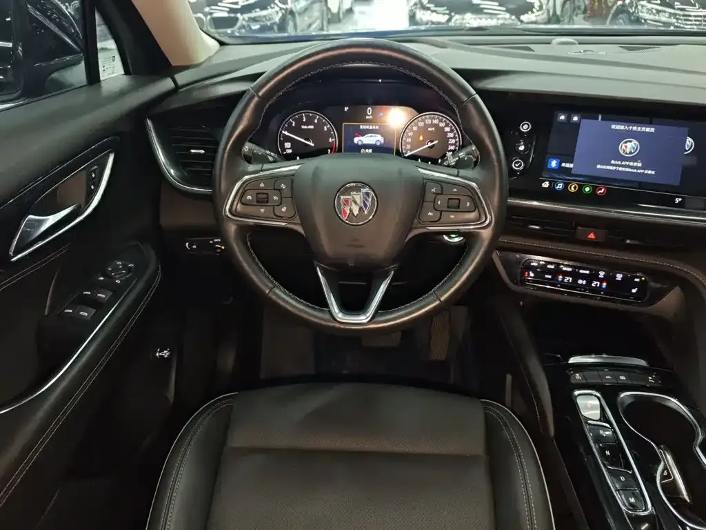 Buick Envision Plus — фото 8