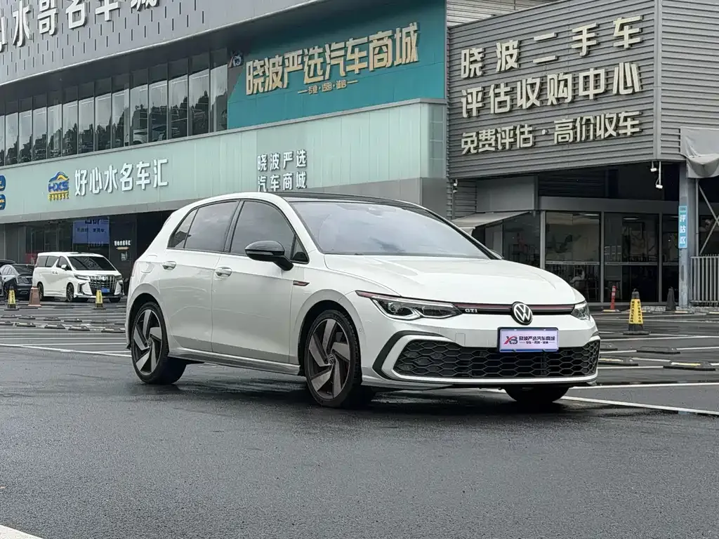 Volkswagen Golf GTI 2023 из CN, фото 7