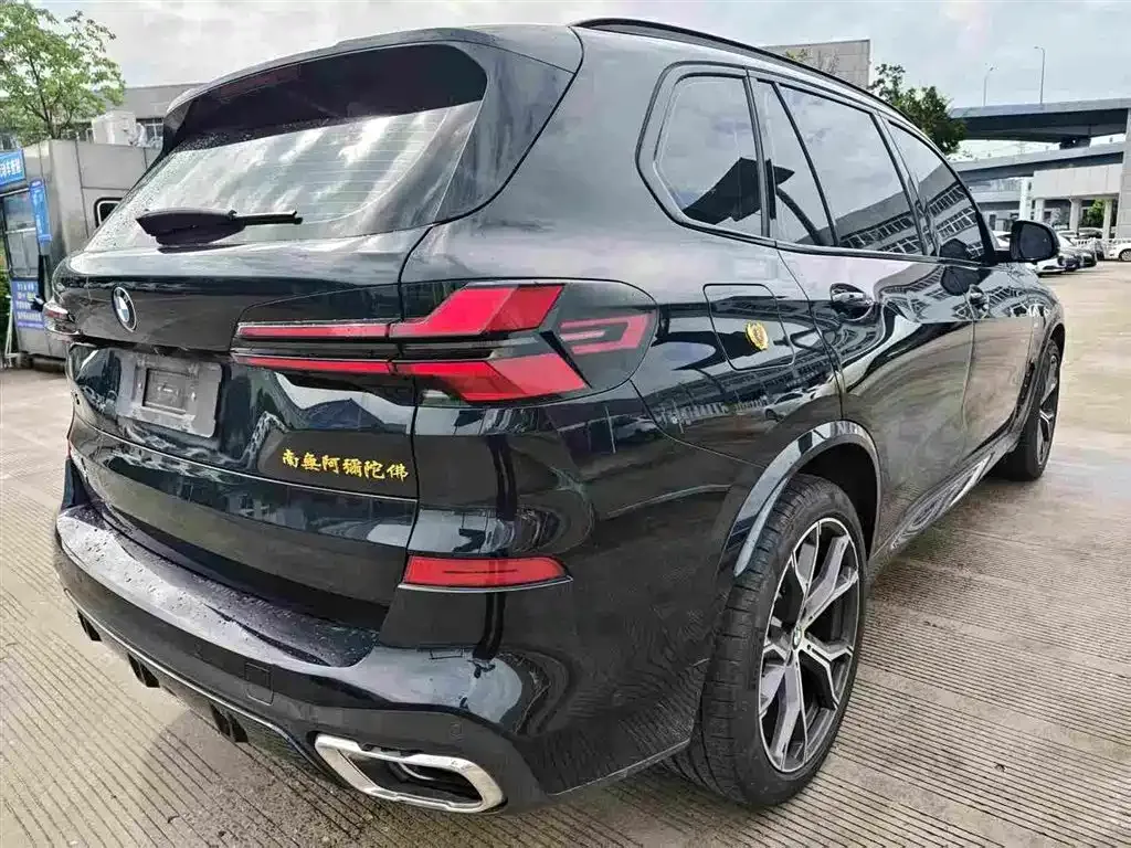 BMW X5 — фото 9