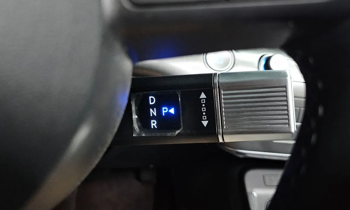 Hyundai Kona — фото 8