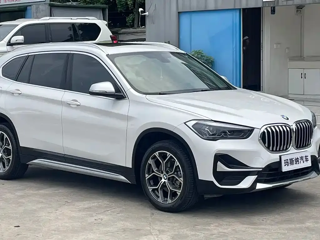 BMW X1 — фото 3