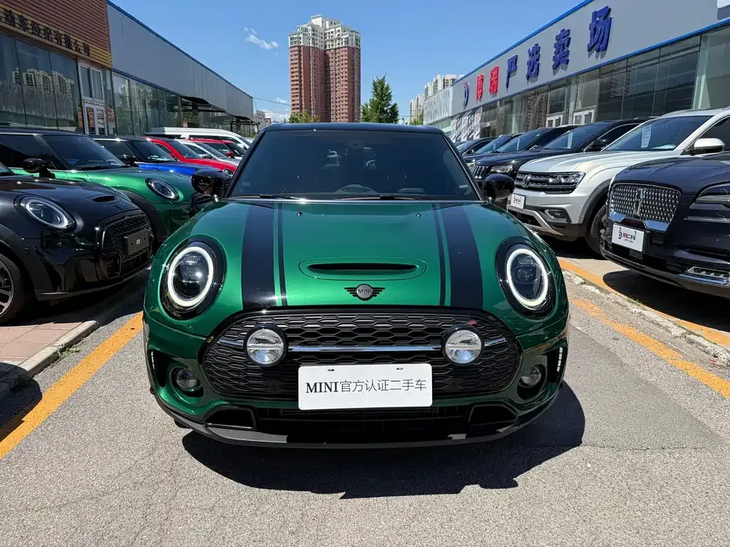 MINI Clubman — фото 7