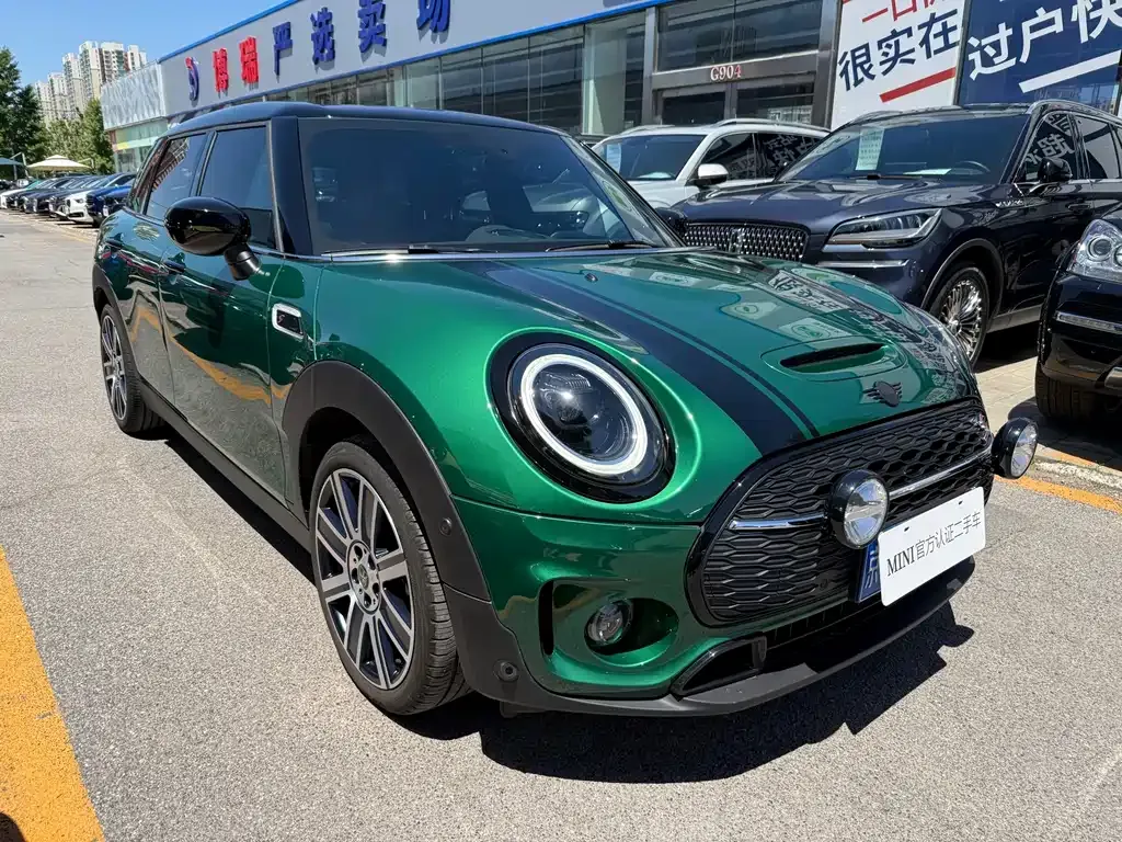 MINI Clubman — фото 3