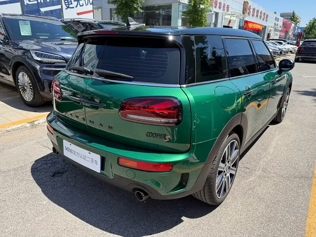 MINI Clubman — фото 4