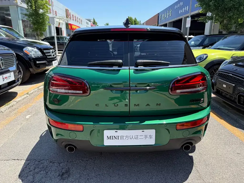 MINI Clubman — фото 2