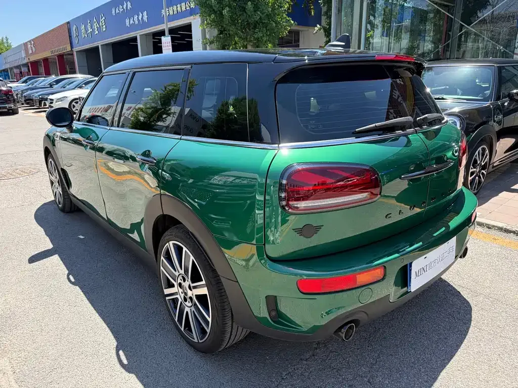 MINI Clubman — фото 5