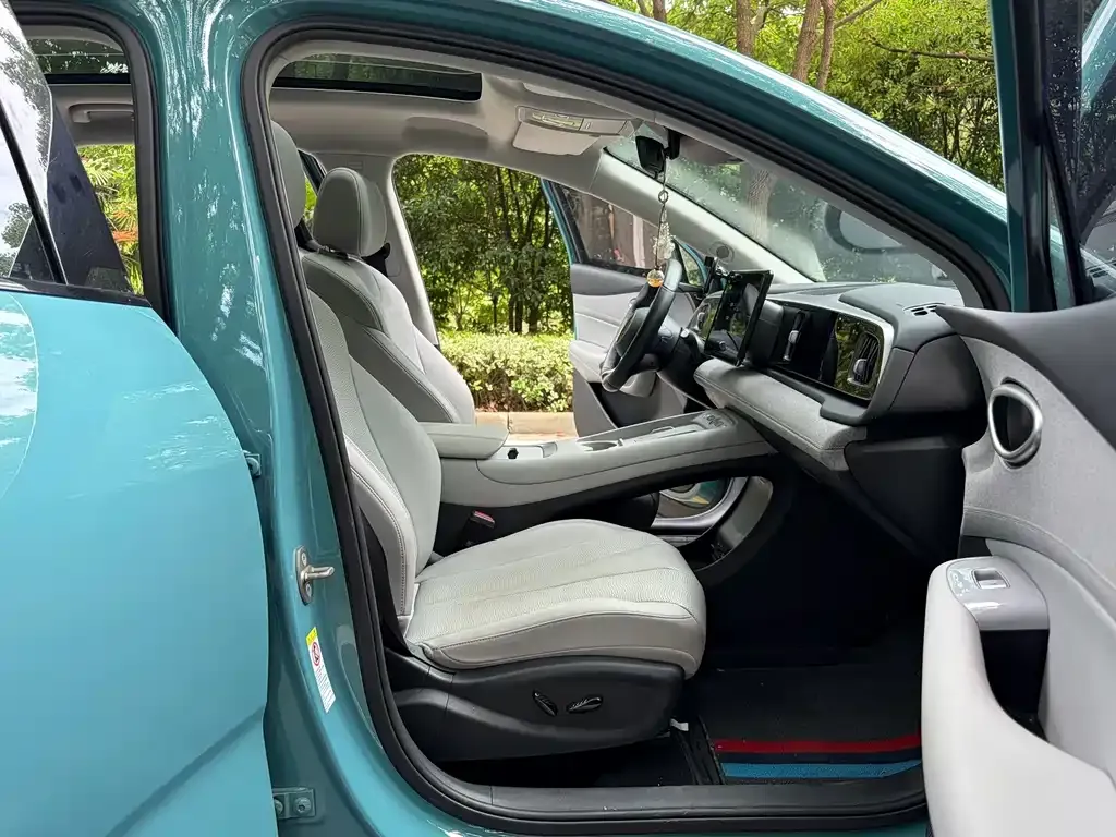 BYD Hiace 05 EV — фото 2