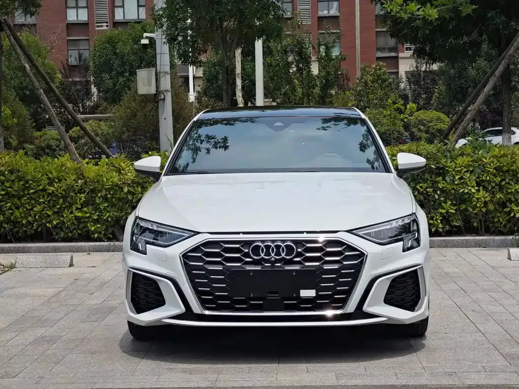 Audi A3 — фото 3