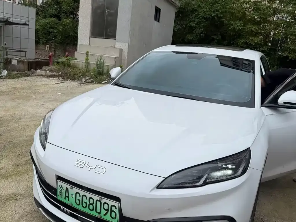 BYD Seal 06 — фото 1