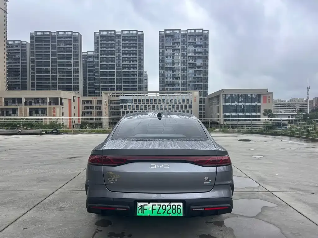 BYD Qin L — фото 4