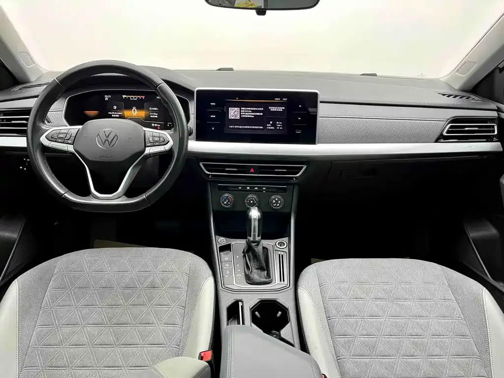 Volkswagen Lavida 2022 из CN, фото 6
