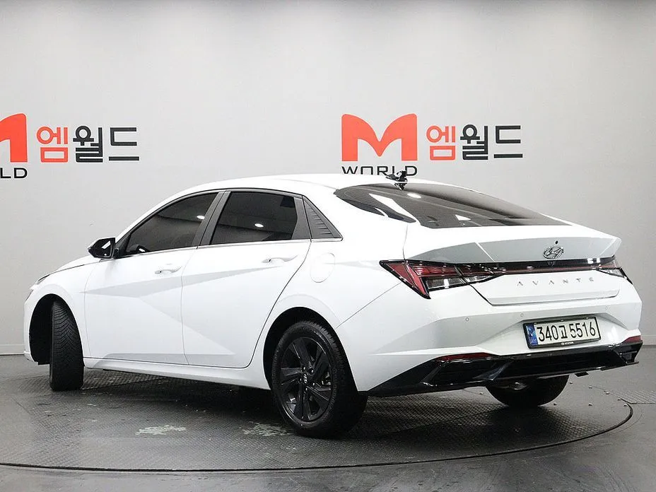 Hyundai AVANTE — фото 2