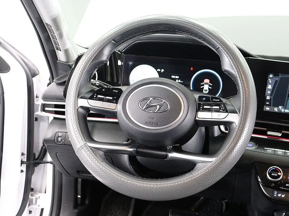 Hyundai AVANTE — фото 7