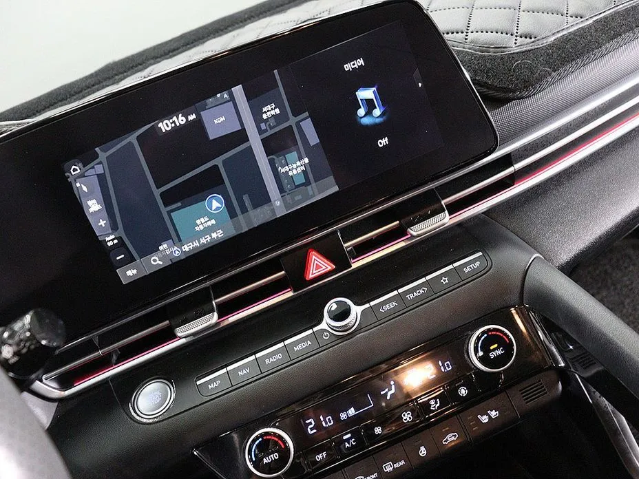 Hyundai AVANTE — фото 6