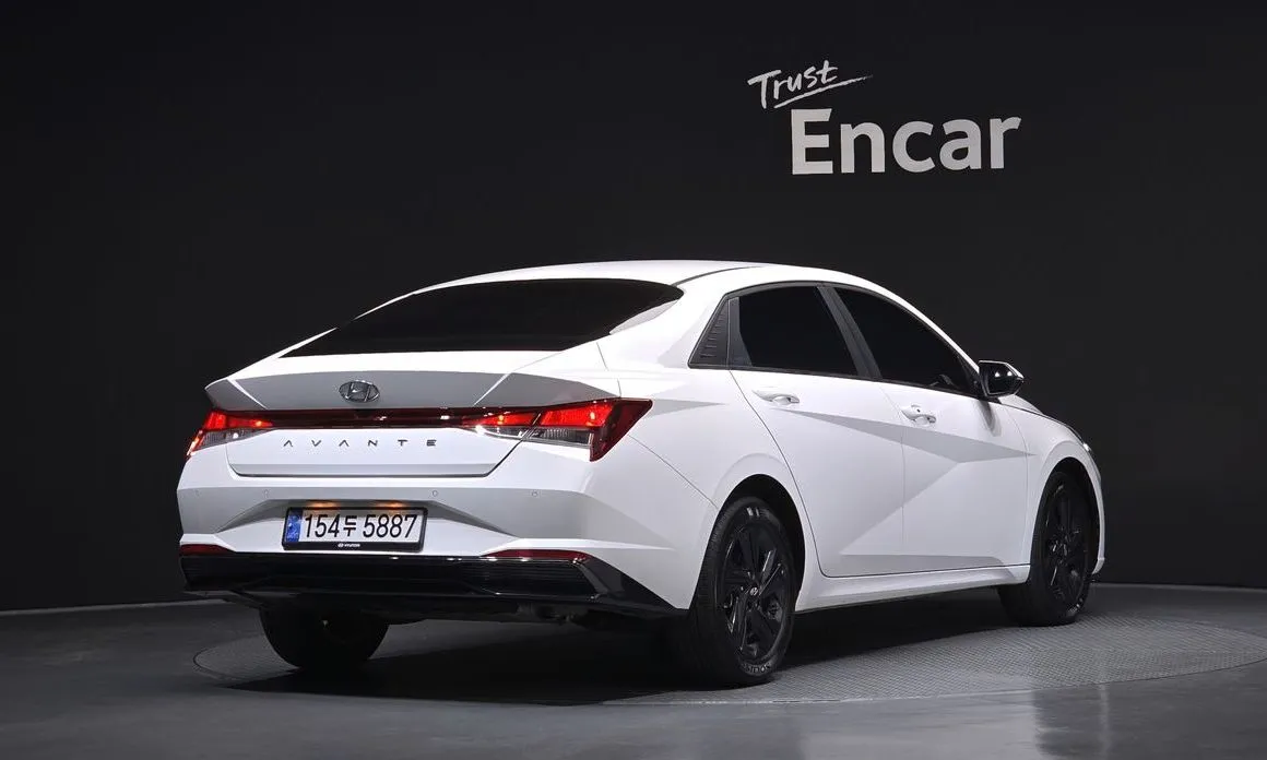 Hyundai AVANTE — фото 5