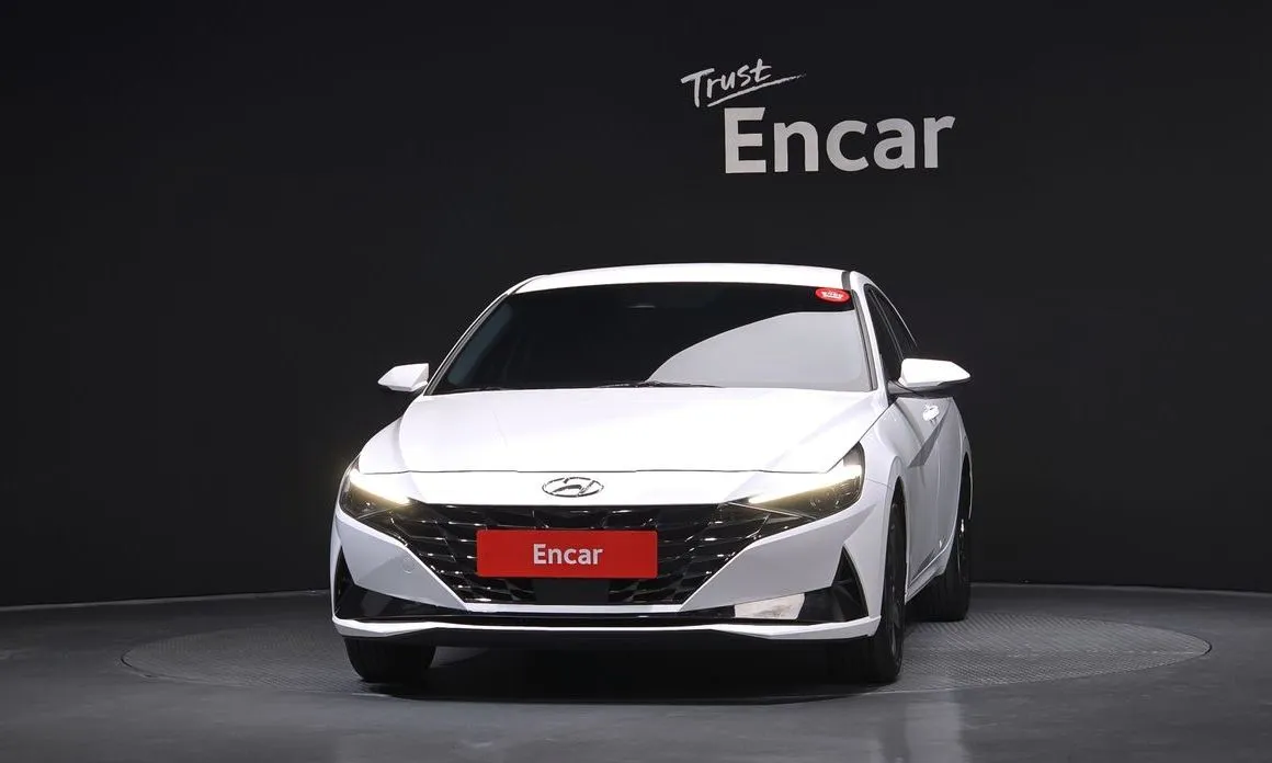 Hyundai AVANTE — фото 3
