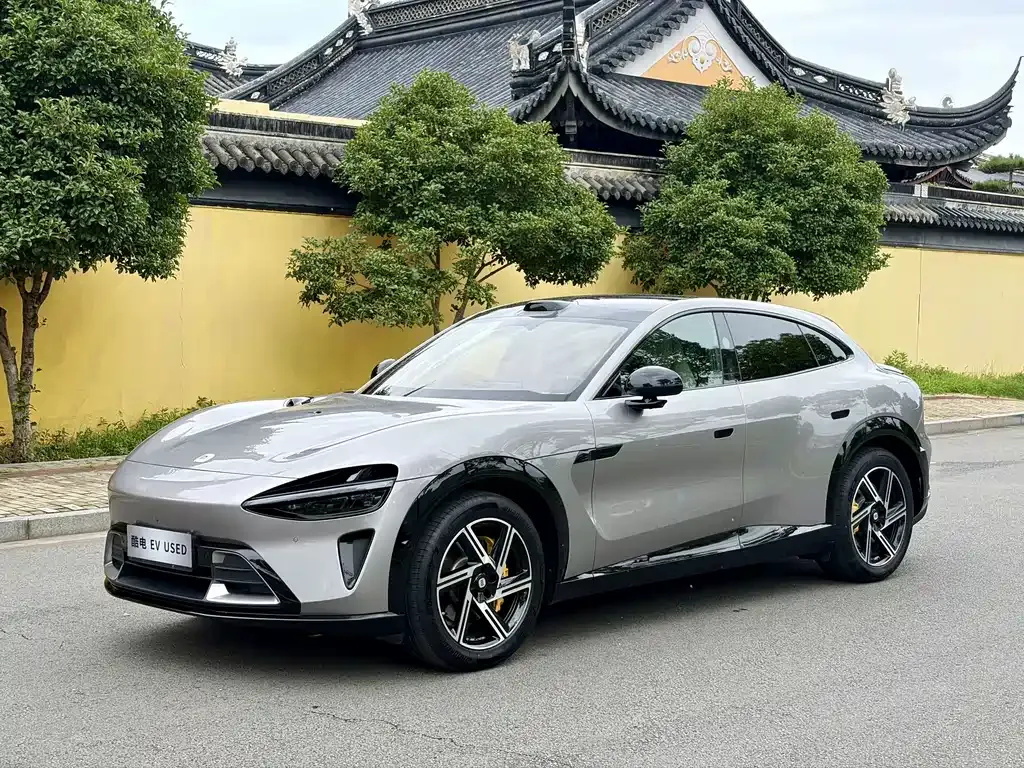 Xiaomi YU7 — фото 1