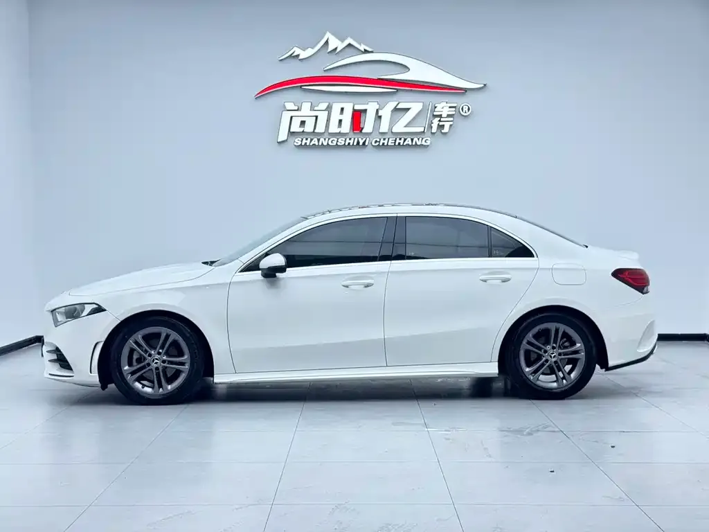 Mercedes-Benz A-Class 2021 из CN, фото 6