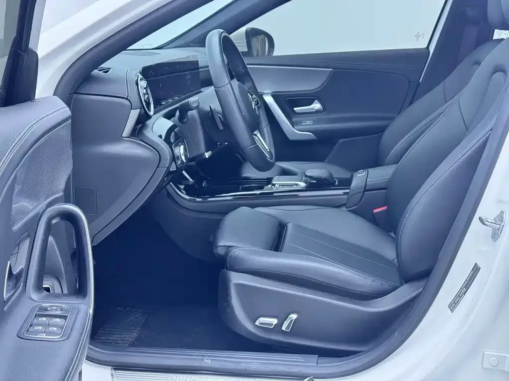 Mercedes-Benz A-Class 2021 из CN, фото 10