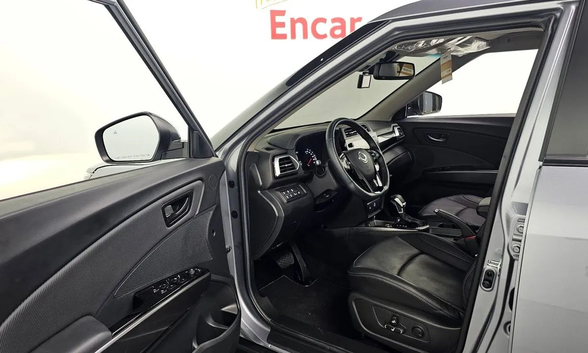 KG Mobility (Ssangyong) TIBOLI 2025 из KR, фото 6