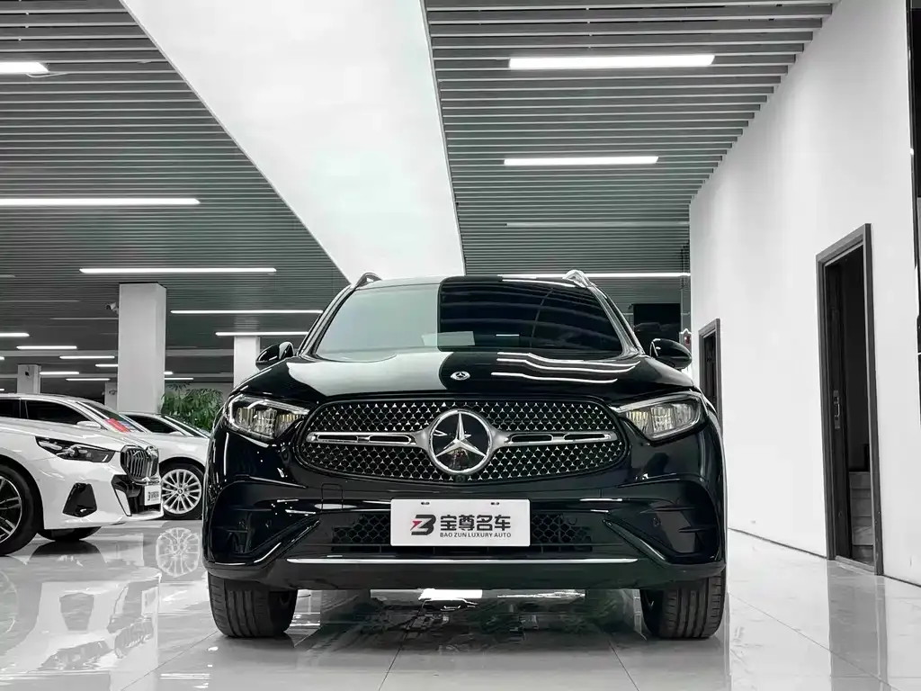 Mercedes-Benz GLC — фото 4