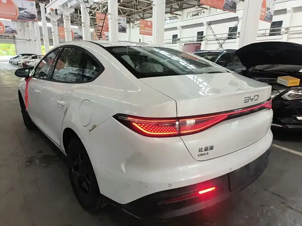 BYD Seal 05 DM-i 2026 из CN, фото 7