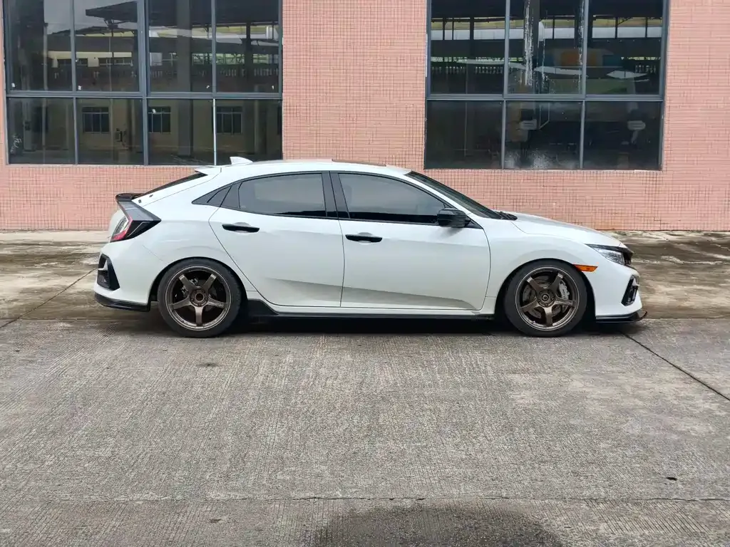 Honda Civic — фото 9
