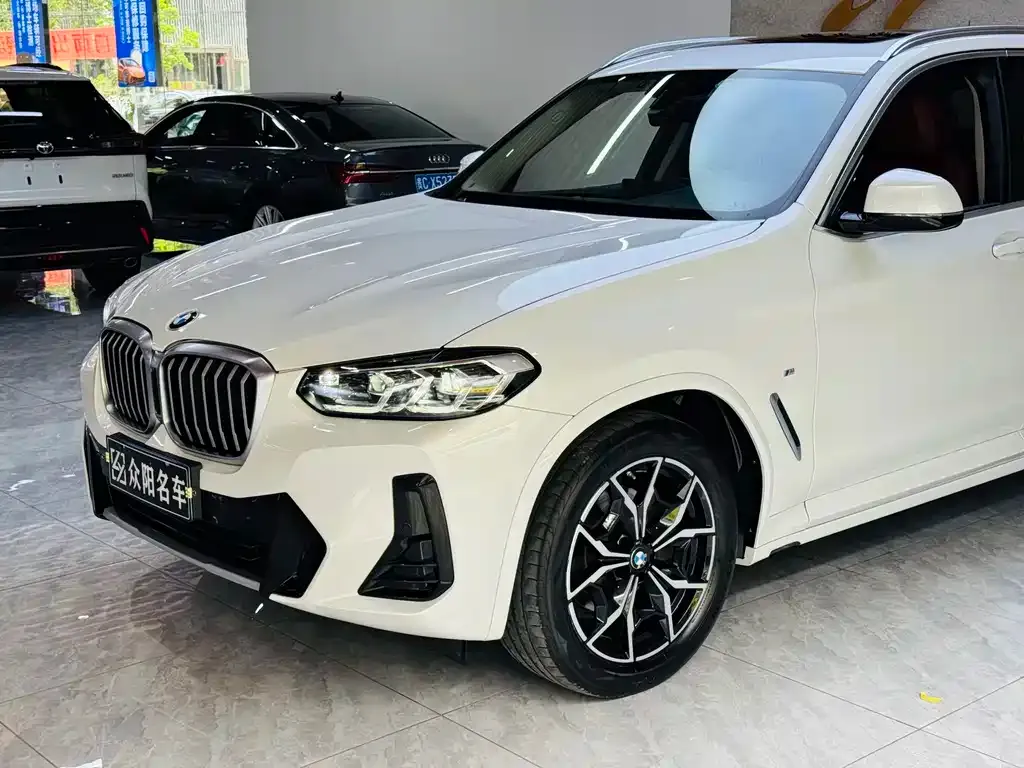 BMW X3 — фото 7