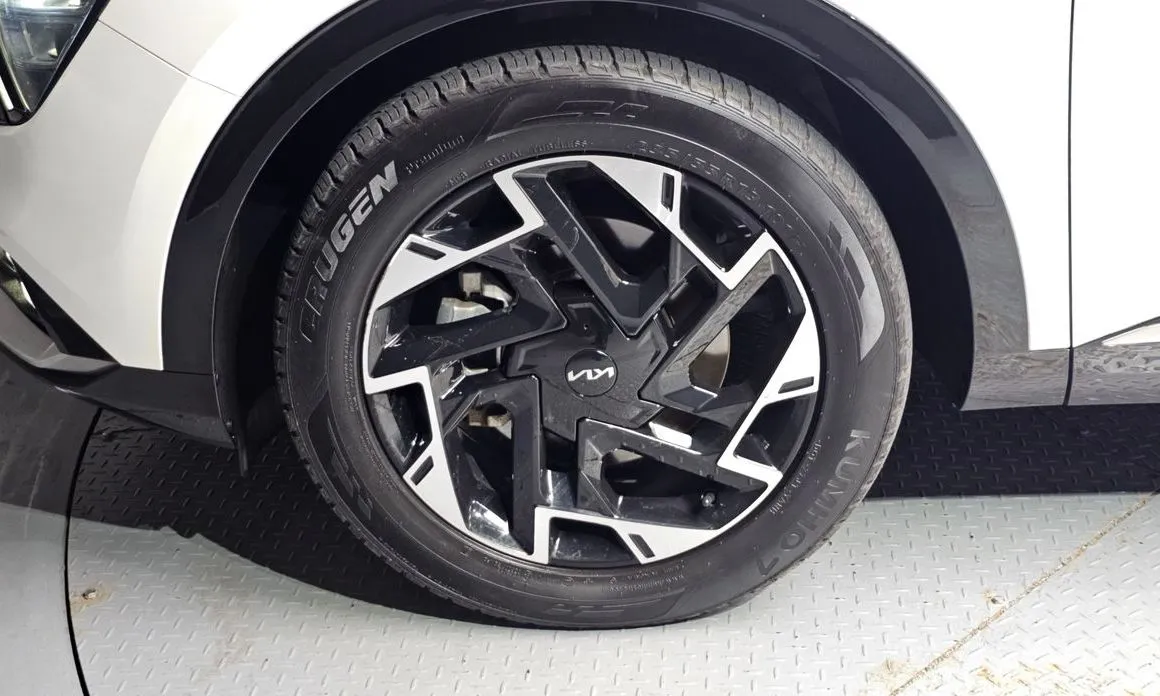 Kia Sportage — фото 8