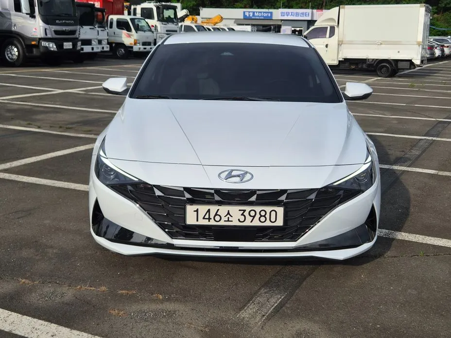 Hyundai AVANTE — фото 2