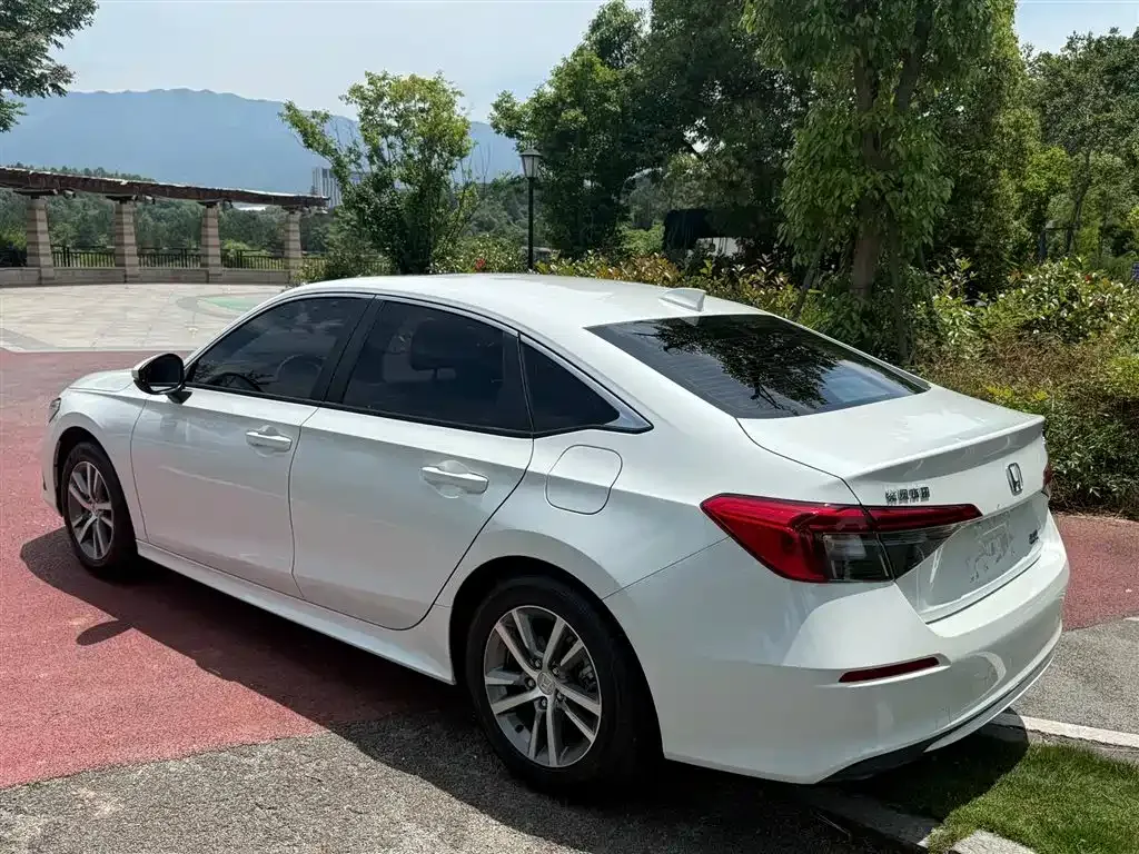 Honda Civic — фото 8