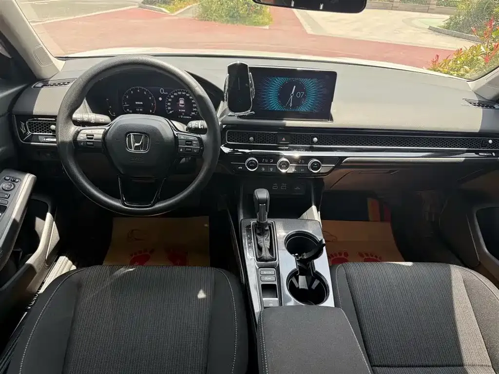 Honda Civic — фото 5