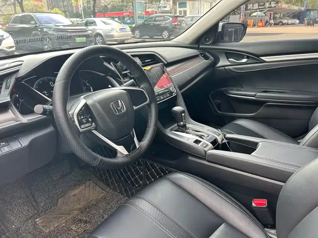 Honda Civic — фото 8