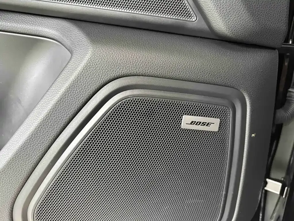 Porsche Macan — фото 8