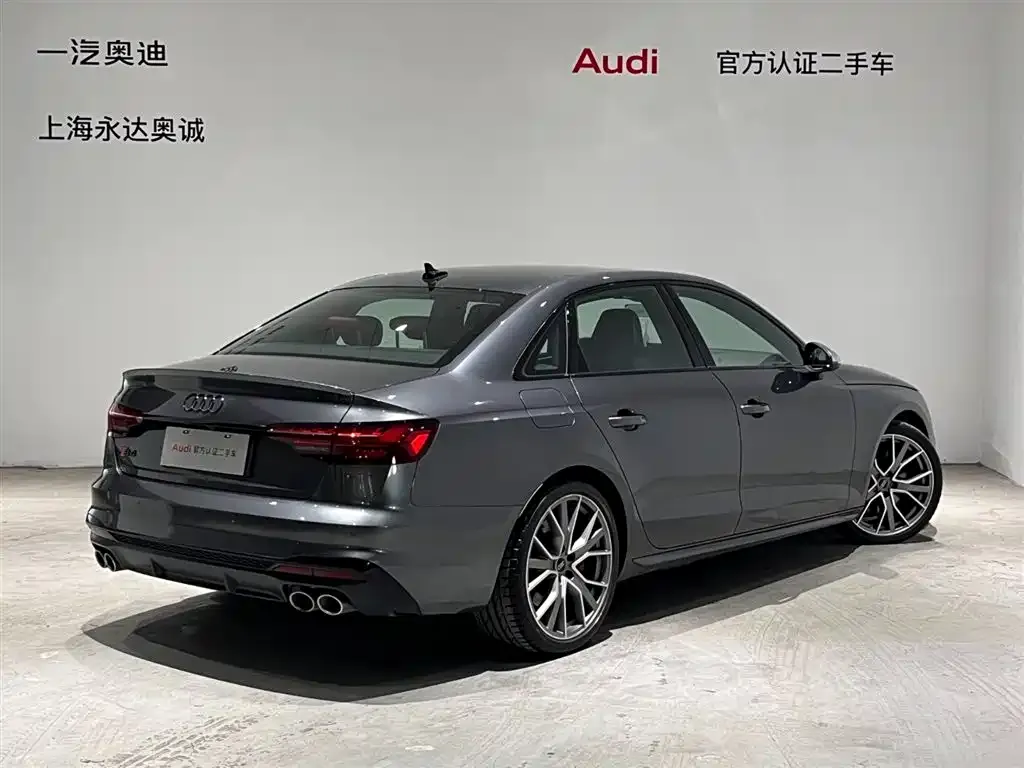 Audi S4 — фото 4