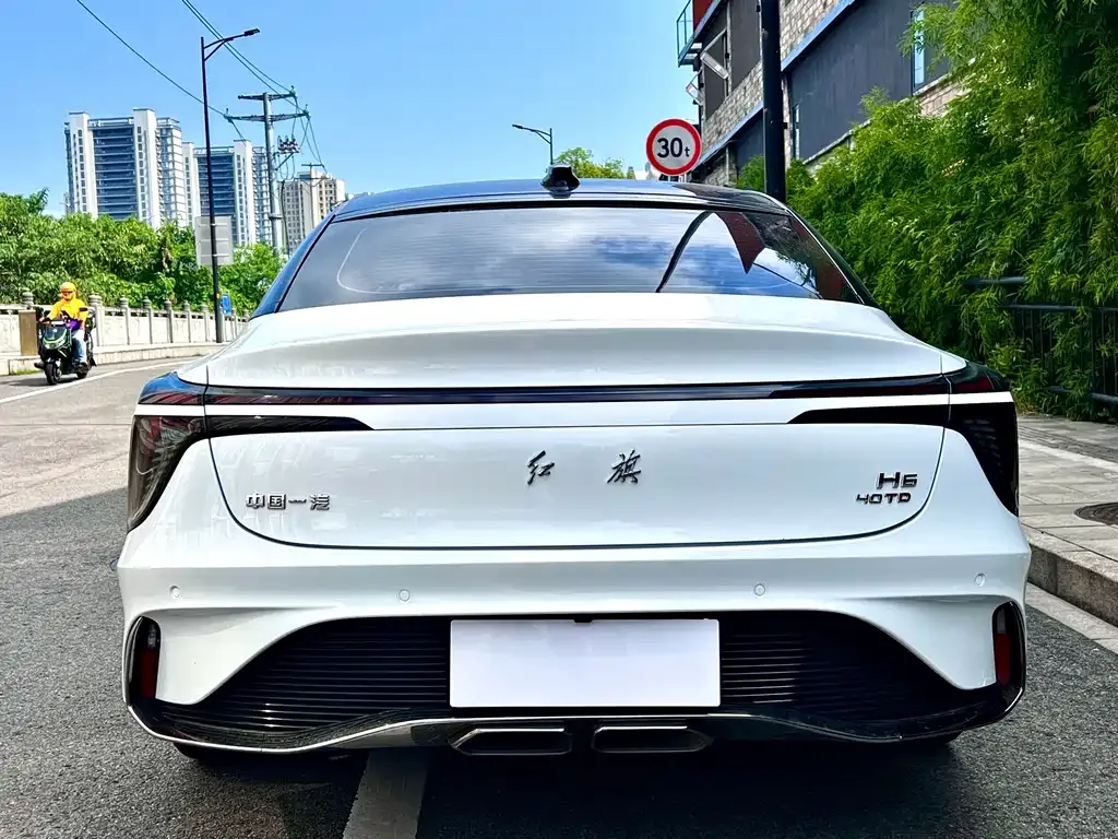 Hongqi H6 — фото 4