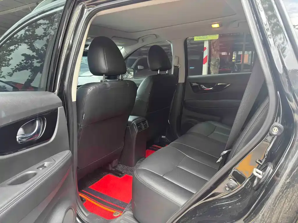 Nissan X-Trail 2024 из CN, фото 9