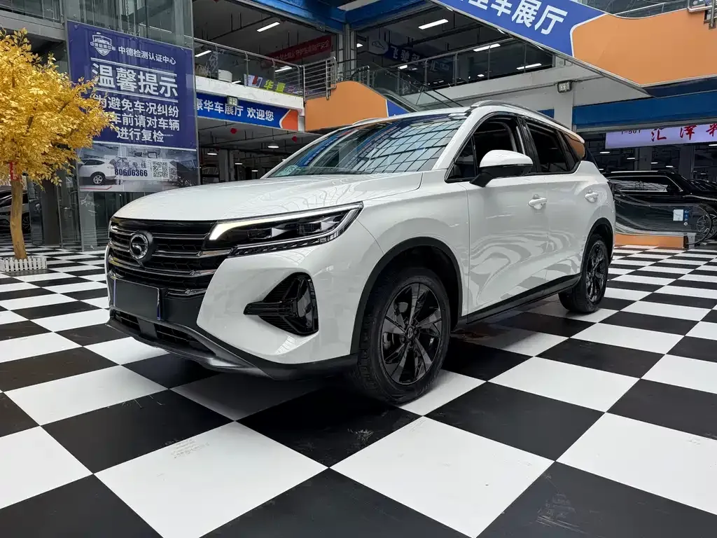 GAC Motor Trumpchi GS4 — фото 1