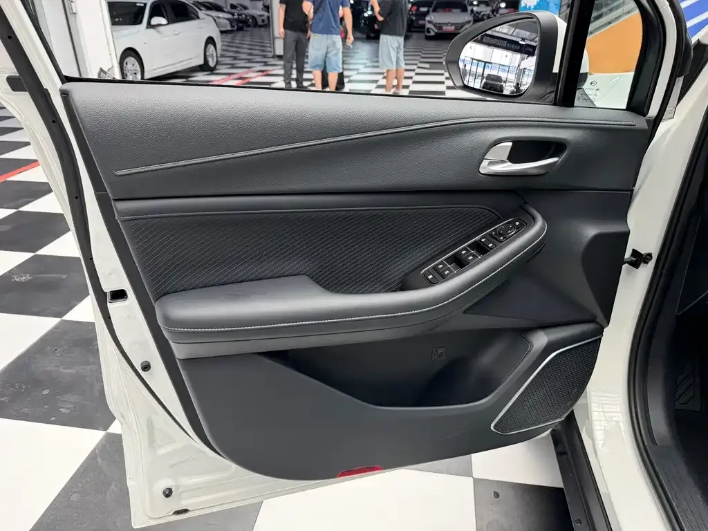 GAC Motor Trumpchi GS4 — фото 9